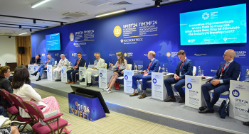На ПМЭФ-2024 обсудили способы стимулирования и развития инновационной фармацевтики в стране